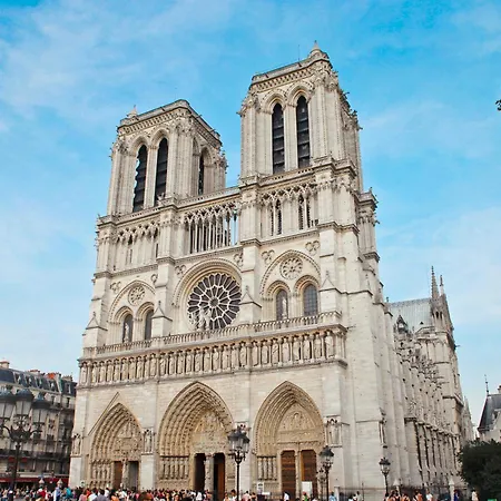 Magnifique Appt Avec 2 Salons- 1bd-6p - Notre-dame * Parigi